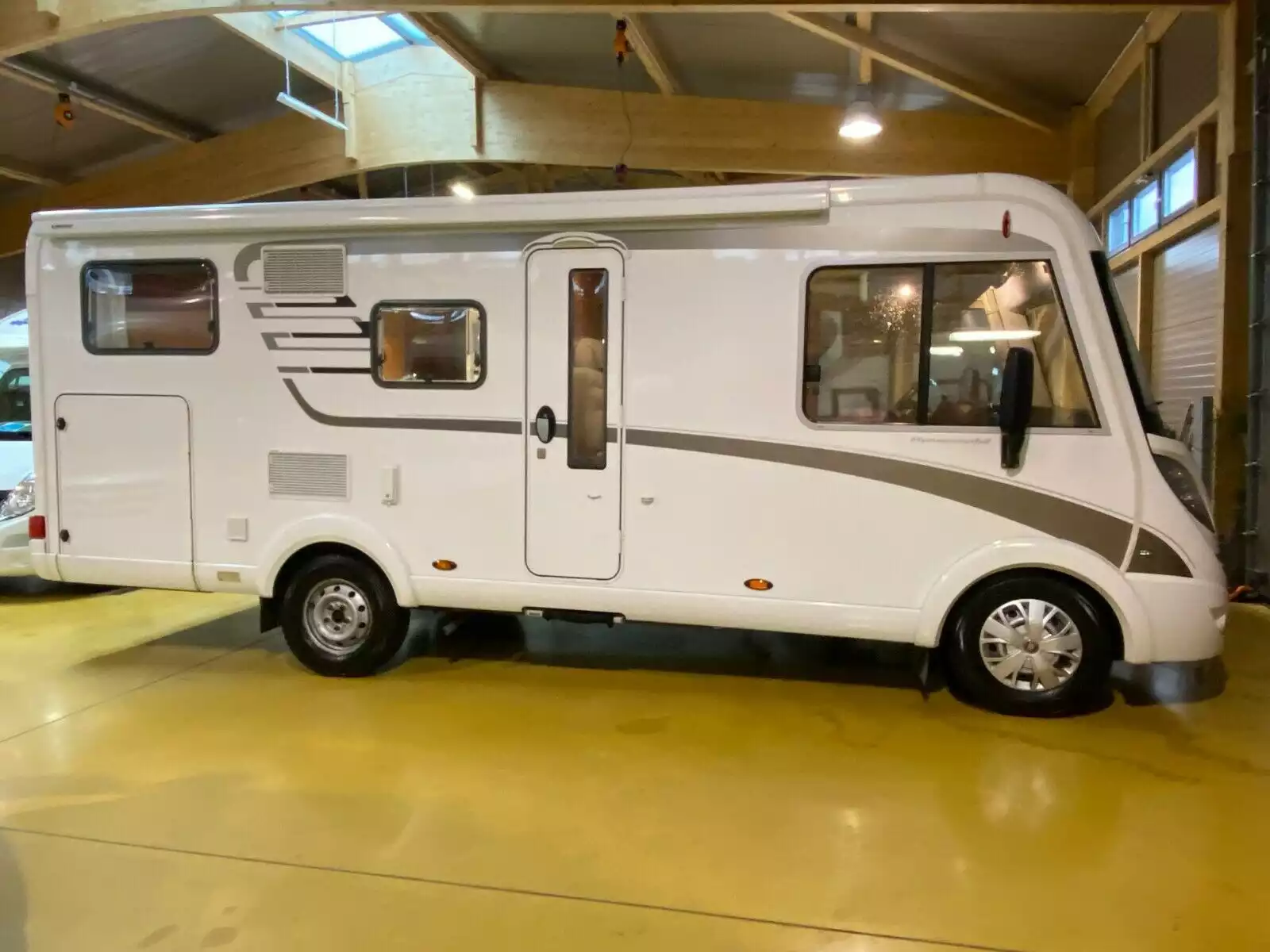 HYMER-ERIBA Exsis I 614 